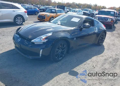 2017 Nissan 370Z Touring z USA, uszkodzony, nr VIN JN1AZ4EHXHM954956